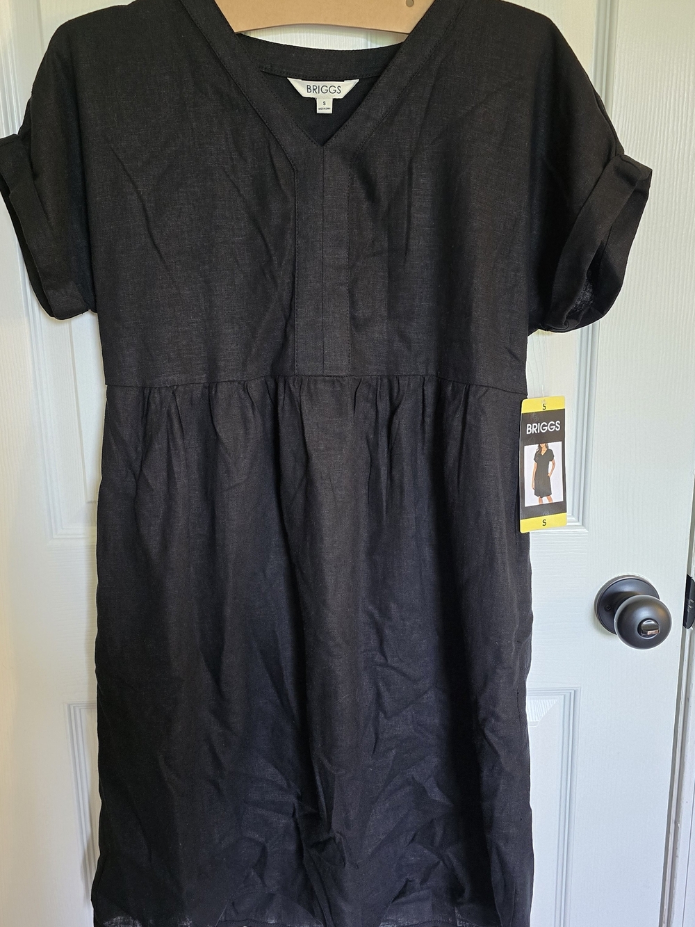 Briggs New York Black Women's V-Neck Dress With Pockets - Brand New - Size Small